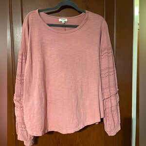Umgee Women's Pink Blouse with Lace Sleeves